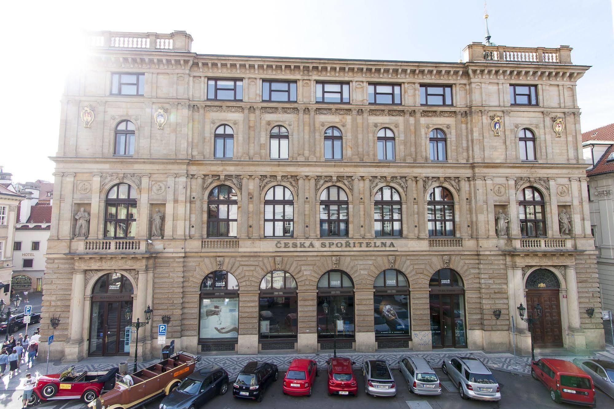 Hotel Modra Ruze Prague Exterior photo